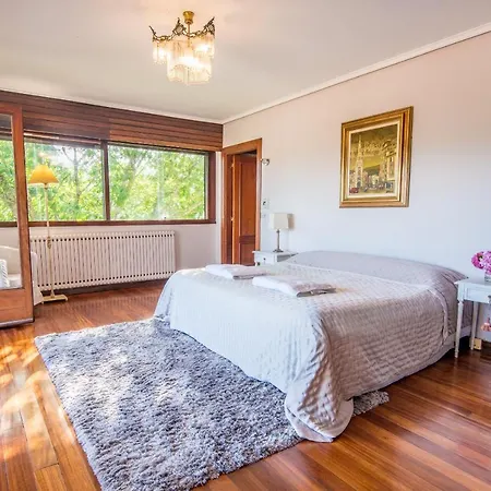 Azkorri House Holiday home Getxo