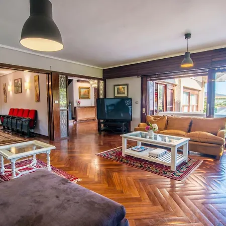 Azkorri House Holiday home
